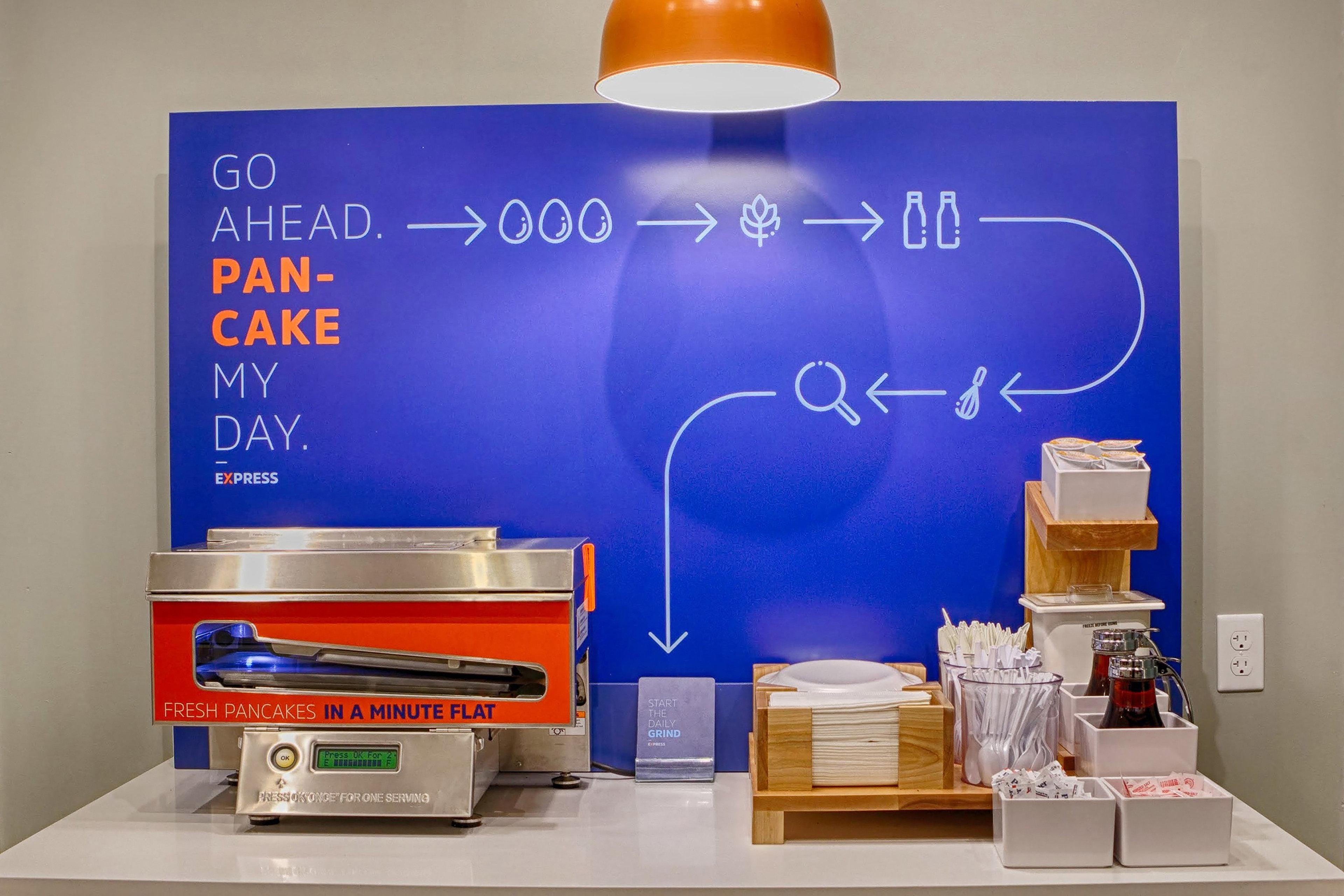 Holiday Inn Express & Suites Brady By Ihg Luaran gambar