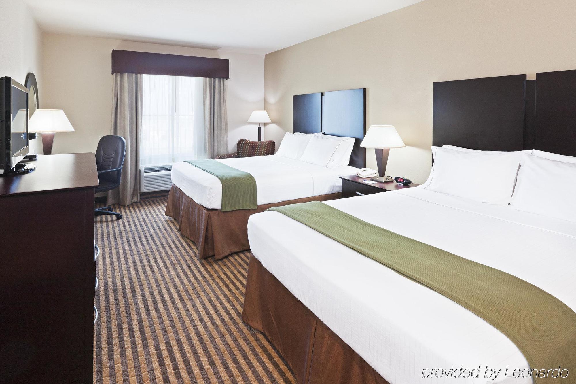 Holiday Inn Express & Suites Brady By Ihg Bilik gambar