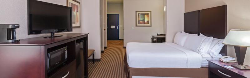 Holiday Inn Express & Suites Brady By Ihg Luaran gambar
